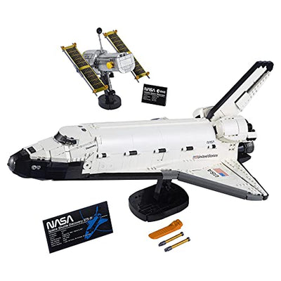 LEGO Creator Expert NASA Space Shuttle Discovery (10283) & 92176 Ideas NASA Apollo Saturn V Weltraumrakete und Fahrzeuge, Raumschiff Bauset für Sammler, mit Displayständer