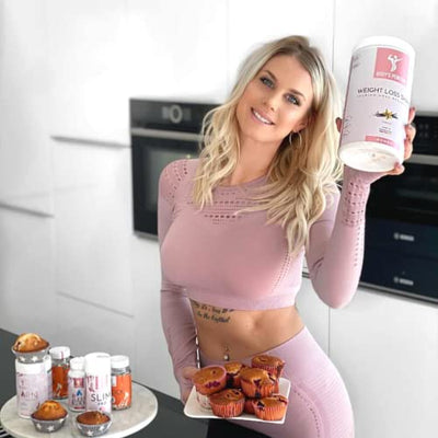 BODY'S PERFECT® Weight Loss Shake für Frauen, Diät Shake zur Gewichtskontrolle mit hochwertigem Protein, Mahlzeitersatz mit allen wichtigen Vitaminen und Mineralstoffen, 500g (Vanille)