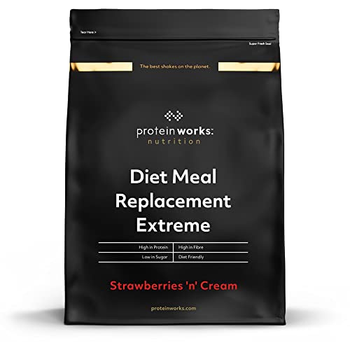 THE PROTEIN WORKS Diät-Ersatzmahlzeit Extreme | Vollwertige Mahlzeit, Immunsystem stärkende Vitamine, gesund, preiswert, nur Wasser hinzufügen | Erdbeer Sahne, 1kg