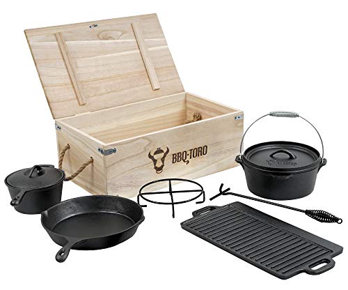 BBQ-Toro Dutch Oven Set in Holzkiste mit Dutch Oven und mehr | Gusseisen - bereits eingebrannt (7-teilig)