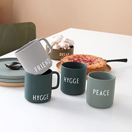 Design Letters Lieblingsbecher Schwarz YOU ROCK | Geschenke für Lieblingsmensch | Kaffeetasse mit Henkel aus Porzellan