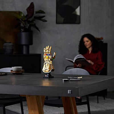 LEGO 76191 Marvel Super Heroes Infinity Handschuh, Avengers Set für Erwachsene mit dem Gauntlet von Thanos, Fanartikel, Geschenk zu Weihnachten für Männer, Frauen, Sie und Ihn