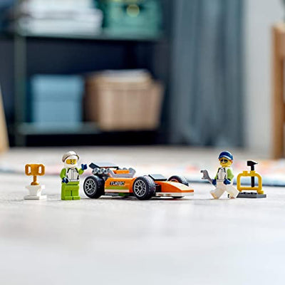 LEGO 60322 City Rennauto, Formel 1 Auto für Kinder ab 4 Jahren, Rennwagen-Spielzeug mit Mechaniker- und Rennfahrer-Minifiguren, Rennauto