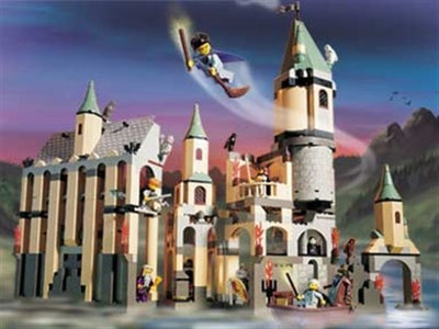 LEGO Harry Potter - 4709 Schloss Hogwarts, 682 Teile