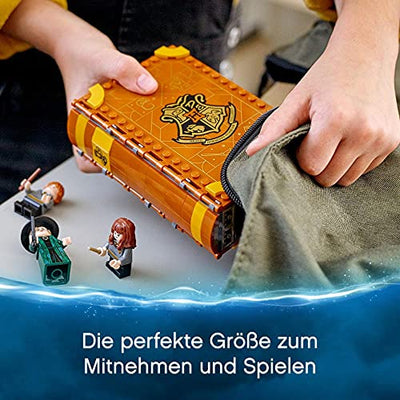 LEGO 76382 Harry Potter Hogwarts Moment: Verwandlungsunterricht Set, Spielzeugkoffer mit Minifiguren, Sammlerstück