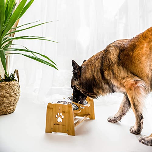 Muawo Premium Hundenapf oder Katzennapf höhenverstellbar mit Napfunterlage, 500ml pro Futternapf, Perfekter Fressnapf für Hund und Katze, Näpfe mit Futterstation aus Bambus + rutschfeste Unterlage