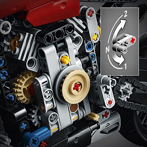 LEGO 42107 Technic Ducati Panigale V4 R Motorrad, Supermotorrad-Schaustück für Sammler, Set für Kinder und Erwachsene