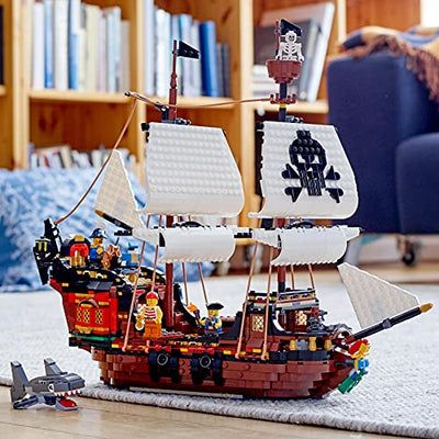 LEGO 31109 Creator 3-in-1 Piratenschiff, Taverne oder Totenkopfinsel Spielzeug Set, Piratentaverne, Pirateninsel