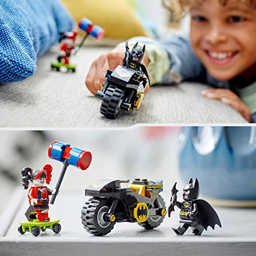 LEGO 76220 DC Batman vs. Harley Quinn, Superhelden-Set mit Action Figuren, Skateboard und Motorrad-Spielzeug für Jungen und Mädchen ab 4 Jahren