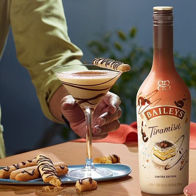 Baileys Tiramisu | Original Irish Cream Likör | Neue limitierte Edition | Garantierter Genußerfolg auf Eis oder im Cocktail | 17% vol | 700ml Einzelflasche