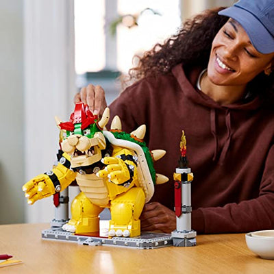 LEGO 71411 Super Mario Der mächtige Bowser, 3D-Modell-Bausatz, Bewegliche Figur zum Sammeln mit Duellplattform, Geschenkidee für Fans